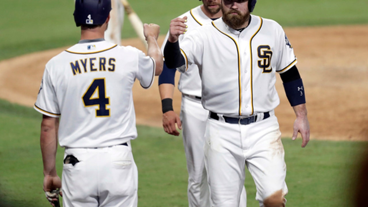 Schimp's 4 RBIs and Richard's gem lifts Padres to